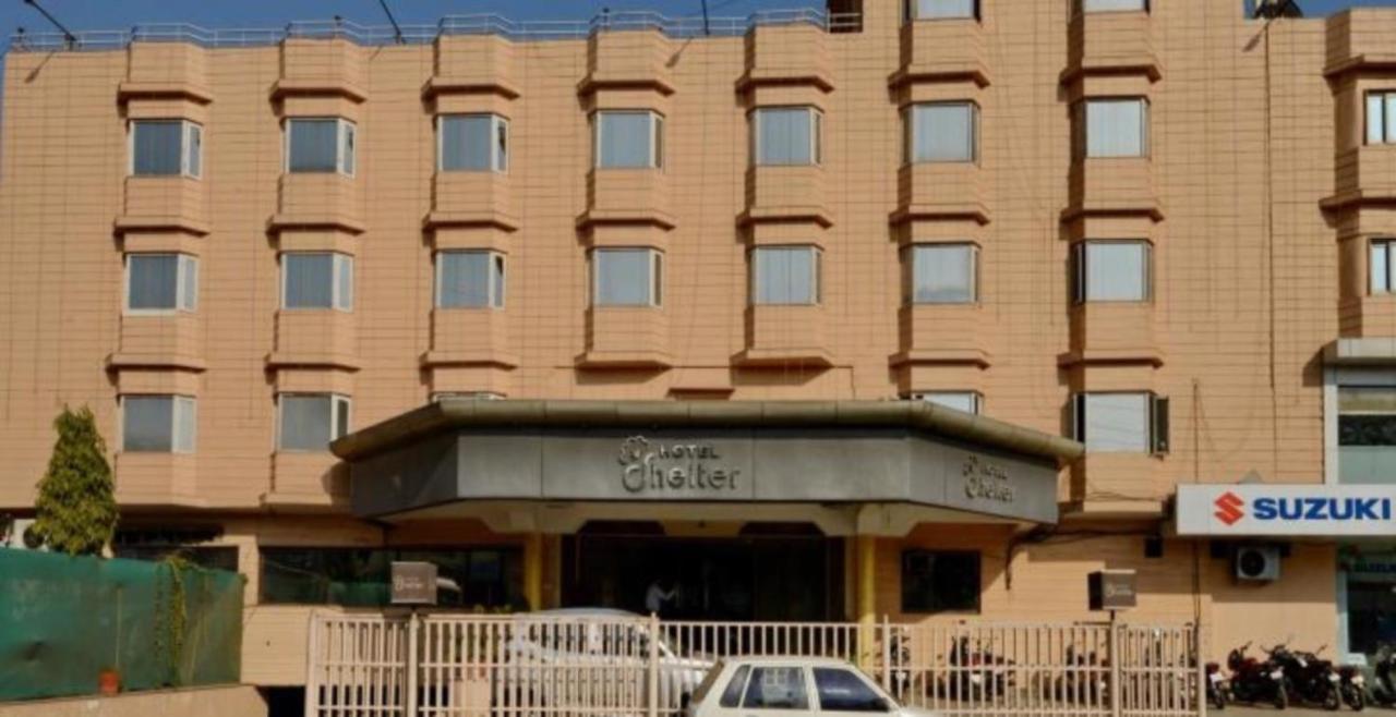 Hotel Shelter Gwalior Bagian luar foto